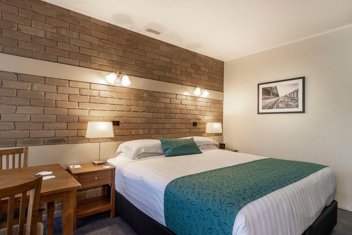 Stagecoach Motel Wodonga Esterno foto
